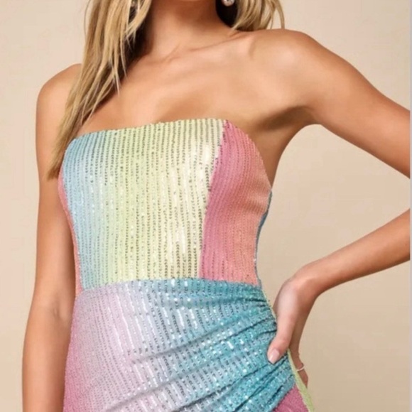 BNWT Lulus Ethereal Brilliance Rainbow Sequin Strapless Maxi Dress Medium - Picture 2 of 8